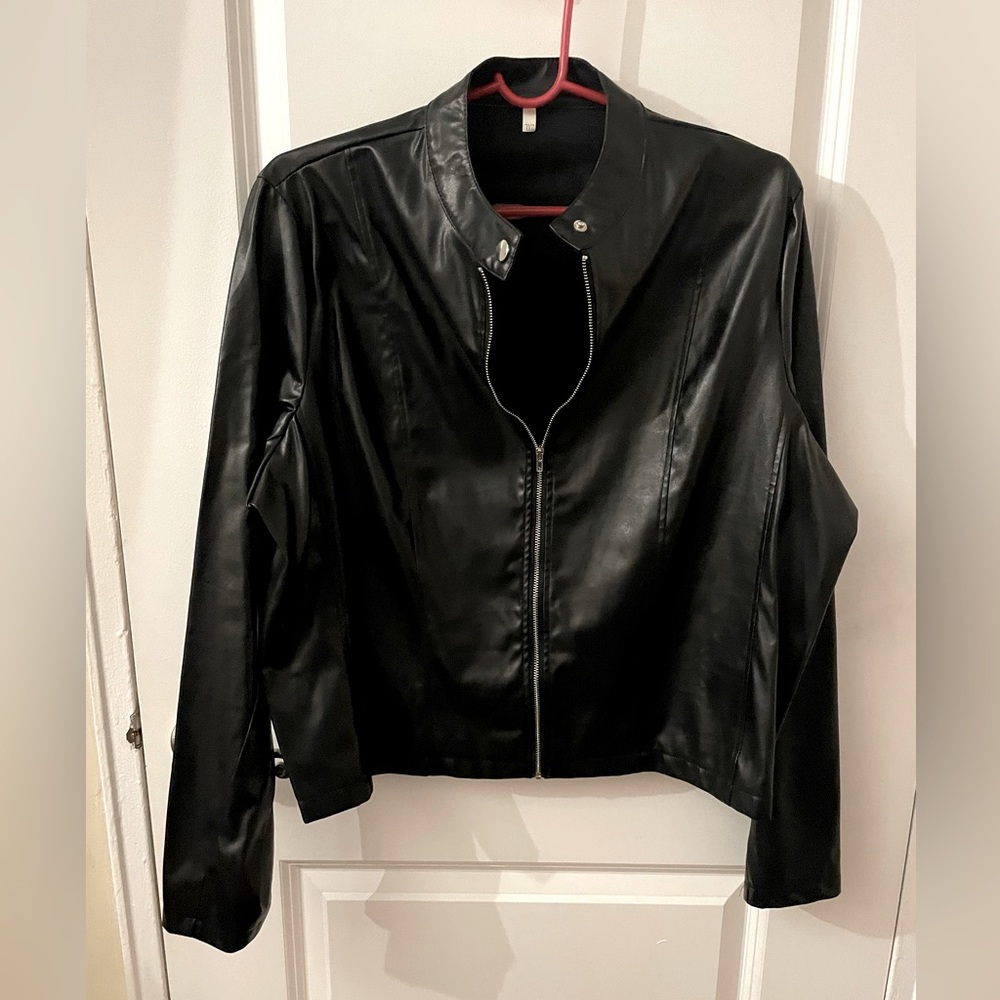 Never worn, Perfect for now Autumn! Faux Leather, size 2XL.